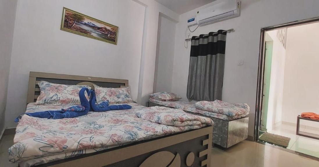 Jai Swaminarayan Delux Homestay Garudeshwar Ngoại thất bức ảnh