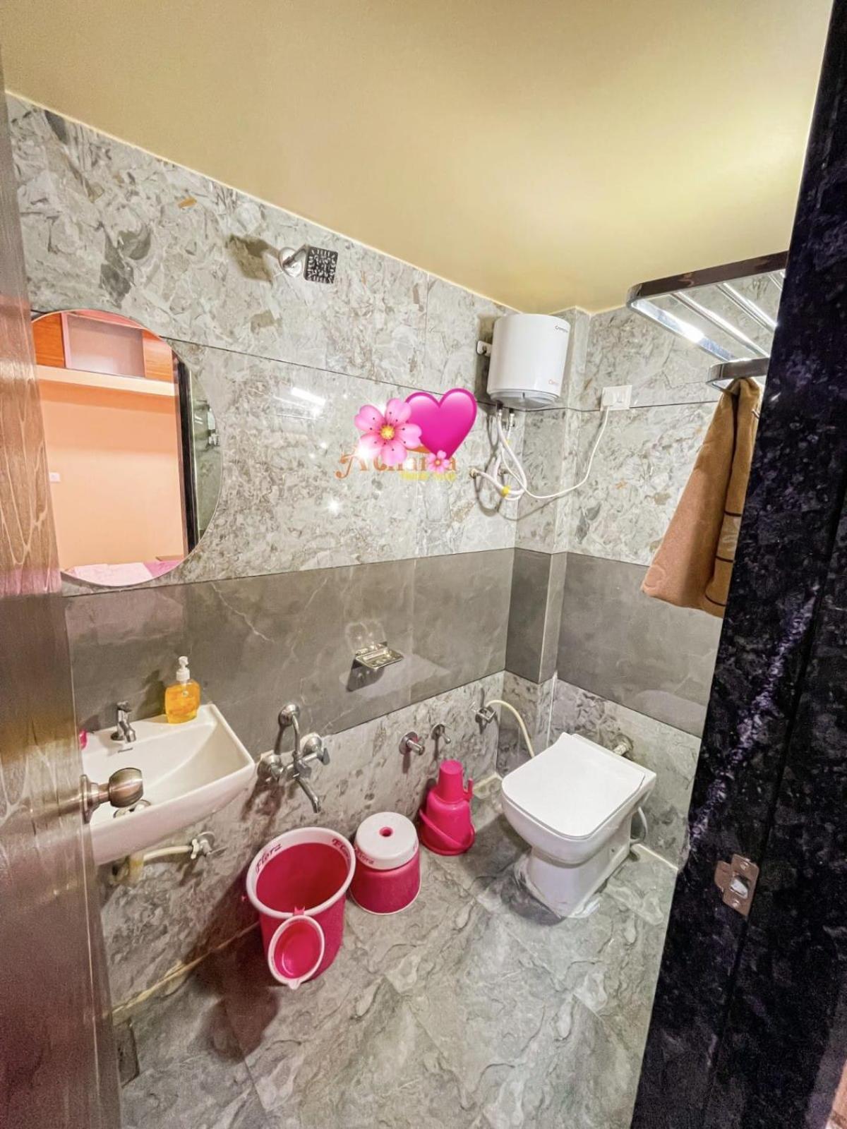 Jai Swaminarayan Delux Homestay Garudeshwar Ngoại thất bức ảnh