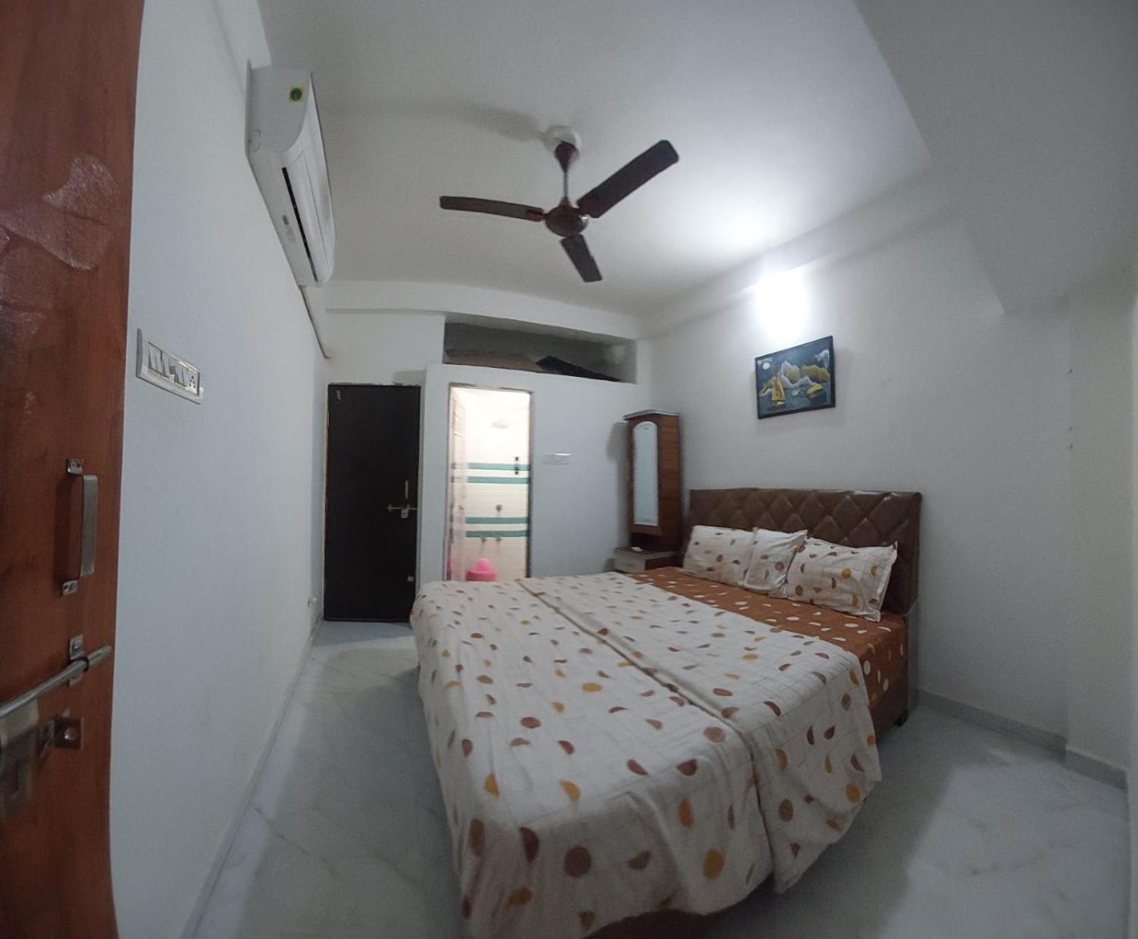 Jai Swaminarayan Delux Homestay Garudeshwar Ngoại thất bức ảnh